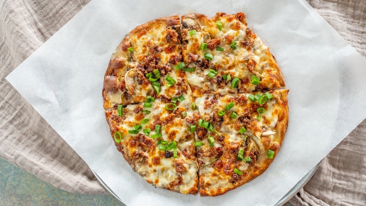 Garlic Bacon Thin Crust.